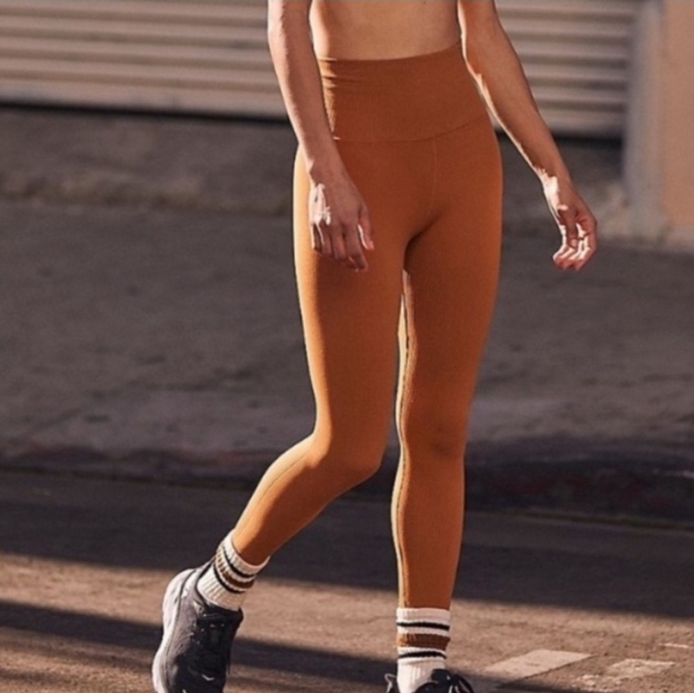 NWOT Free People Movement Free Throw High Waist Ribbed Leggings - M - Picture 2 of 6
